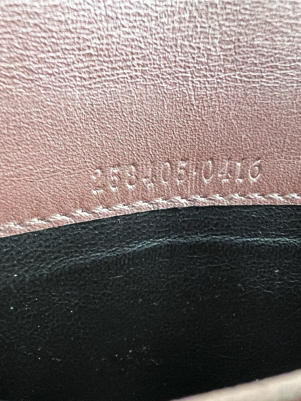Gucci Rose Gold Microguccissima
Patent Leather Long Wallet - Picture 7 of 11